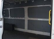 Volkswagen Crafter Skříň 2,0 l 103 kw