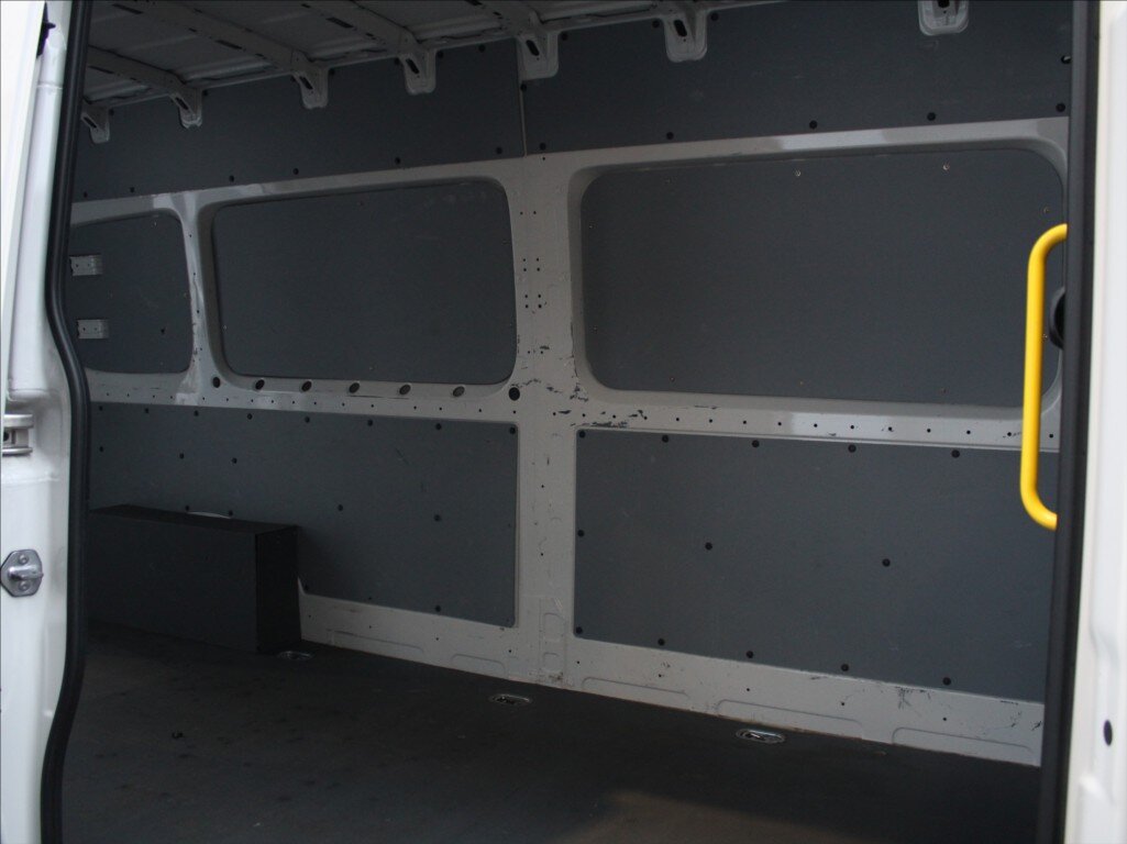 Volkswagen Crafter Skříň 2,0 l 103 kw