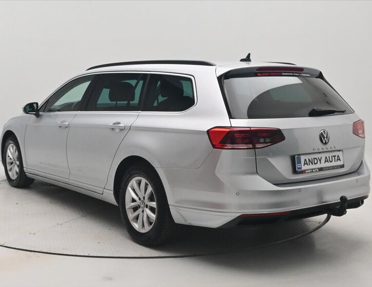 Volkswagen Passat Kombi 2,0 l 110 kw