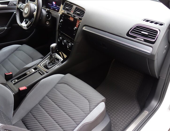 Volkswagen Golf Hatchback 2,0 l 110 kw