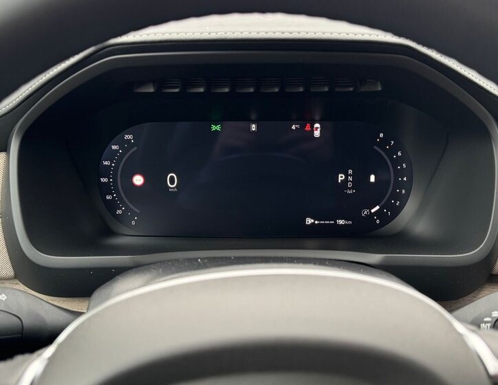 Volvo XC90 SUV / Terénní 2,0 l 184 kw