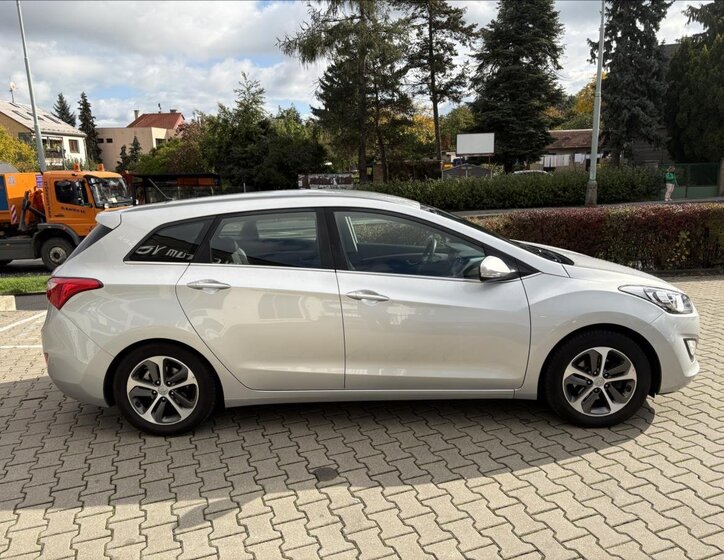 Hyundai i30 6