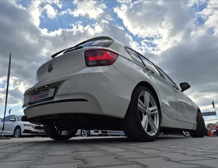 BMW Řada 1 Hatchback 2,0 l 135 kw