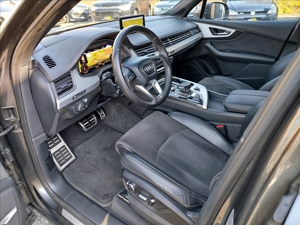 Audi Q7 SUV / Terénní 3,0 l 200 kw