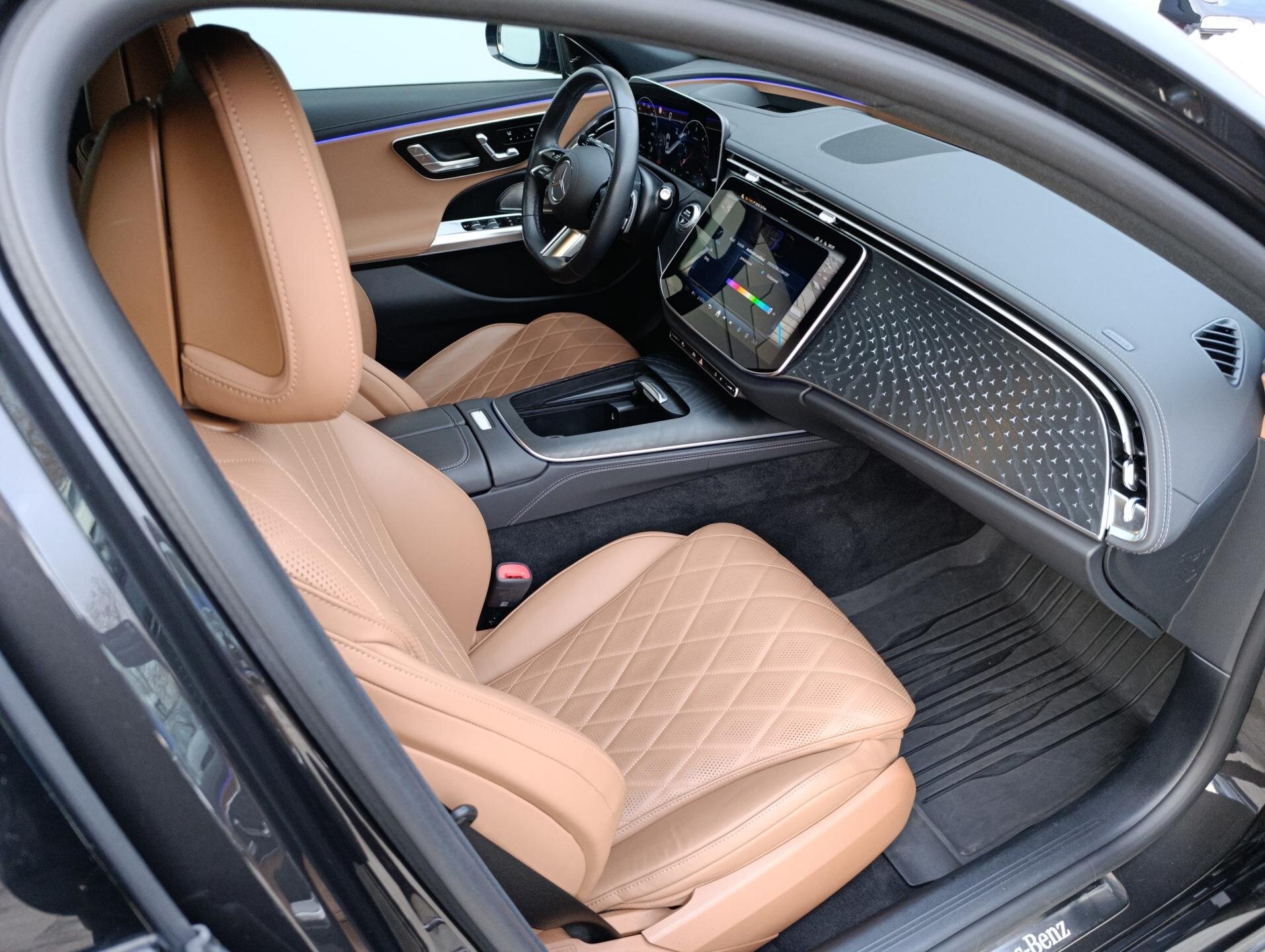 Mercedes-Benz Třídy E Sedan 2,0 l 145 kw