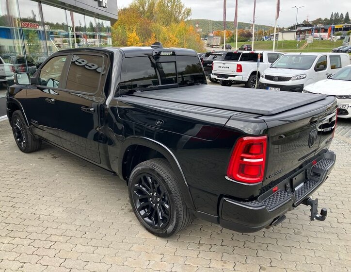 Dodge RAM Pick-up 3,0 l 403 kw