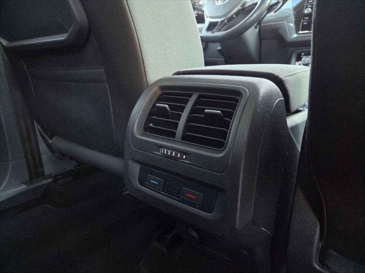 Volkswagen Touran MPV 2,0 l 110 kw