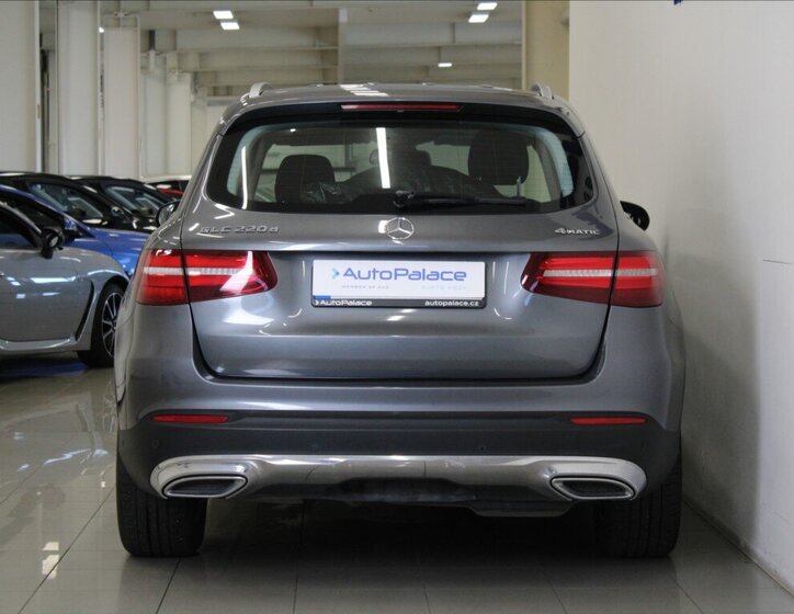 Mercedes-Benz GLC 4