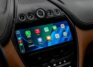 Aston Martin Ostatní SUV 4,0 l 405 kw