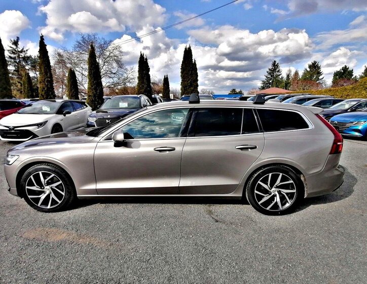 Volvo V60 Kombi 2,0 l 110 kw