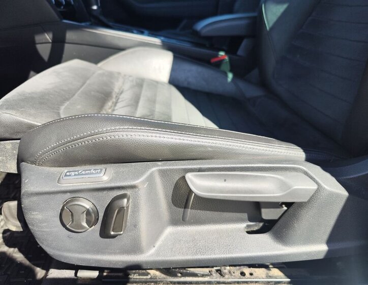 Volkswagen Passat Kombi 2,0 l 110 kw