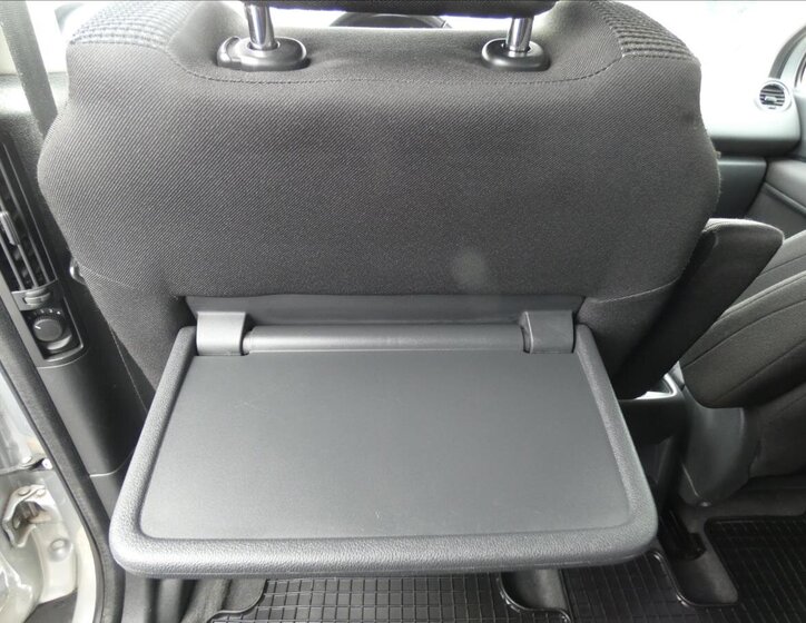 Peugeot 5008 MPV 1,6 l 115 kw