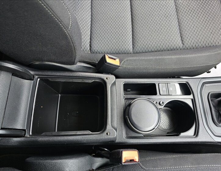 Volkswagen Touran 38