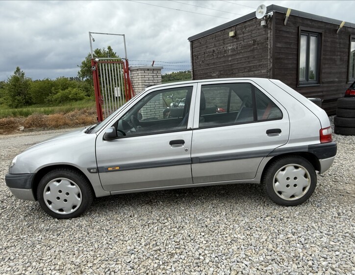 Citroën Saxo 8