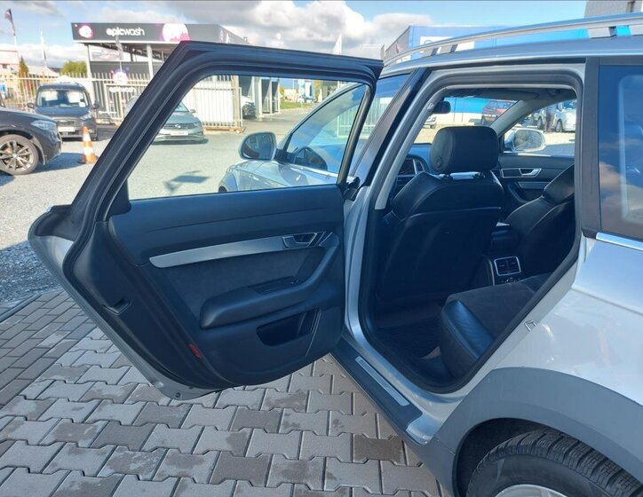 Audi A6 Allroad Kombi 3,0 l 176 kw
