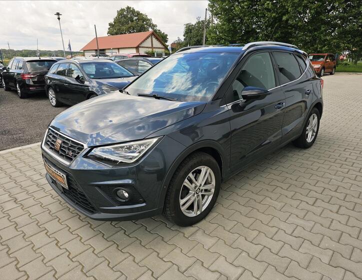 Seat Arona 3