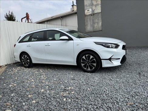 KIA Ceed Kombi 1,5 l 103 kw