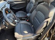 MG ZS SUV / Terénní 1,5 l 78 kw