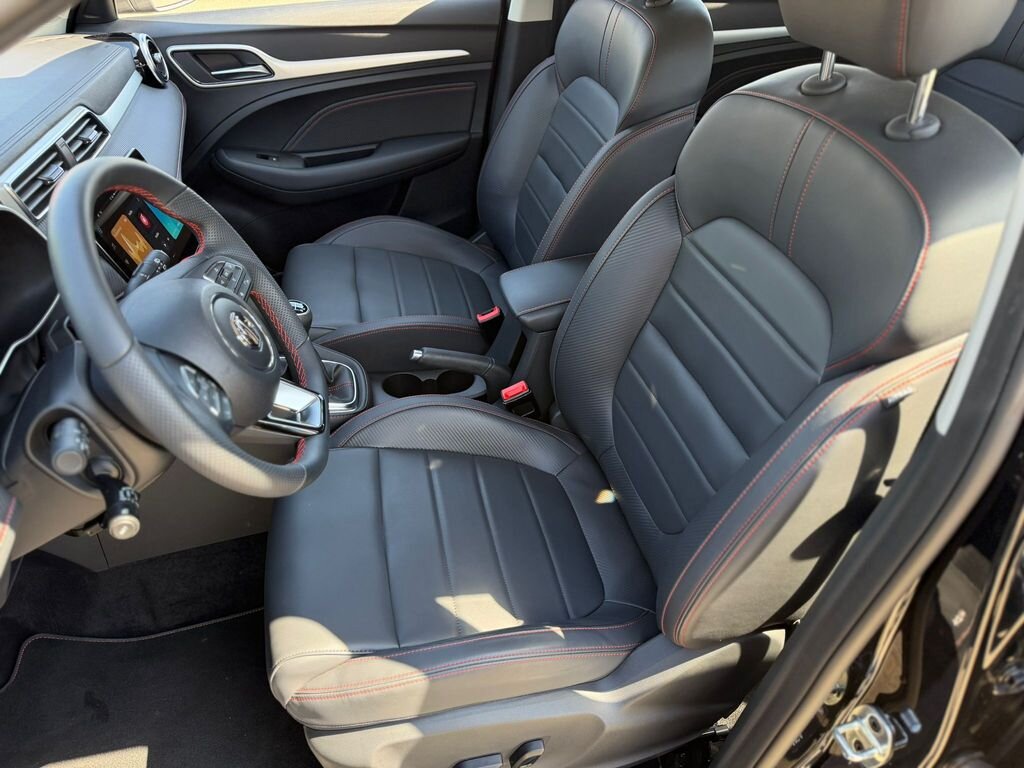 MG ZS SUV / Terénní 1,5 l 78 kw