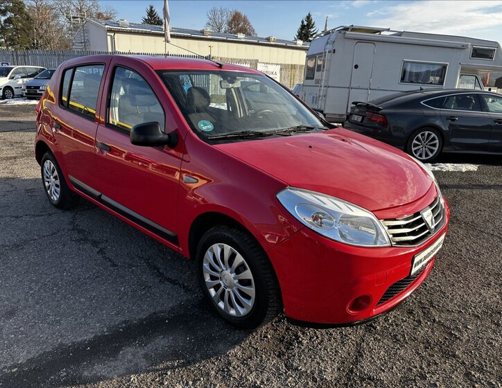 Dacia Sandero Hatchback 1,1 l 55 kw
