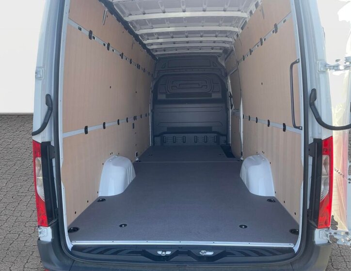 Mercedes-Benz Sprinter Skříň 2,0 l 125 kw