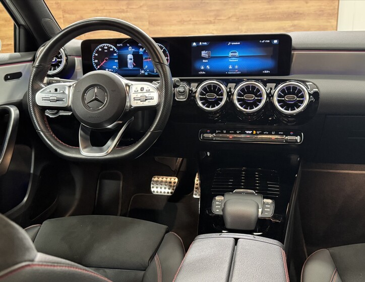 Mercedes-Benz Třídy A 6