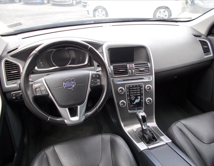 Volvo XC60 17