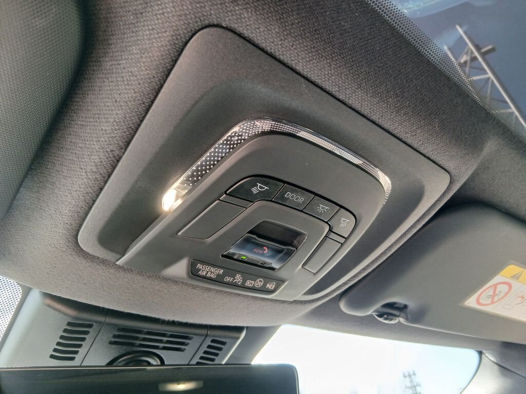 Toyota C-HR SUV / Terénní 2,0 l 112 kw