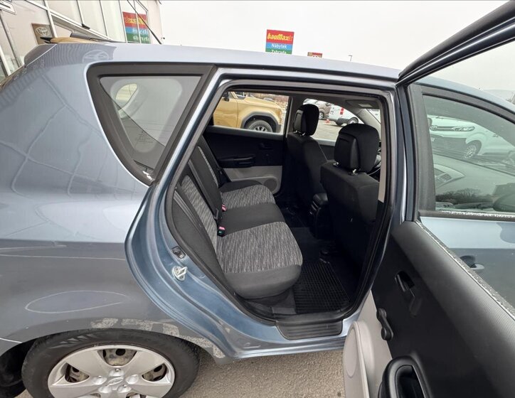 KIA Ceed Hatchback 1,4 l 80 kw