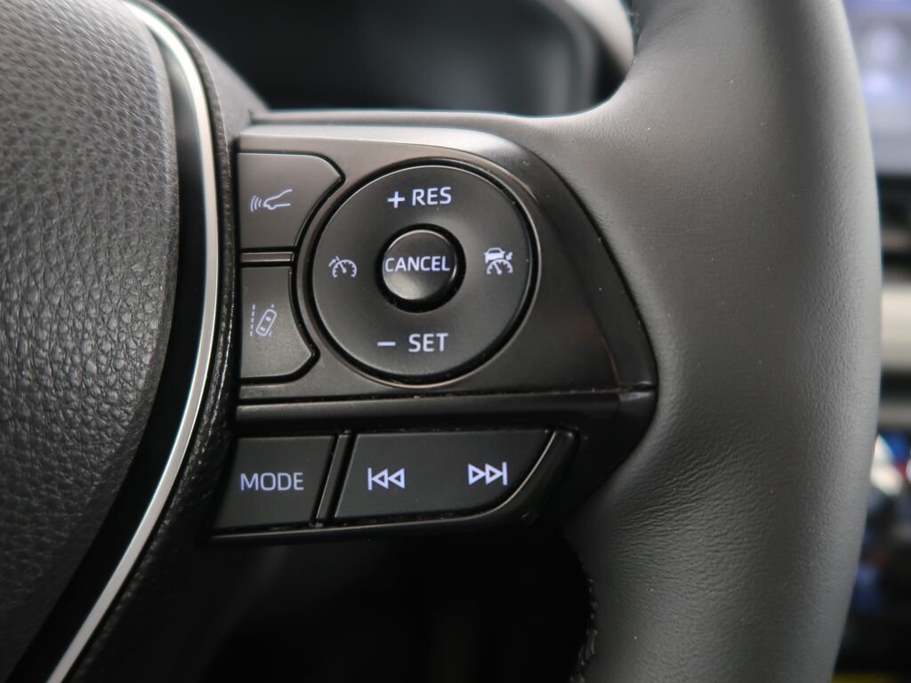 Toyota RAV4 SUV / Terénní 2,5 l 131 kw