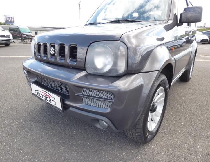 Suzuki Jimny 32