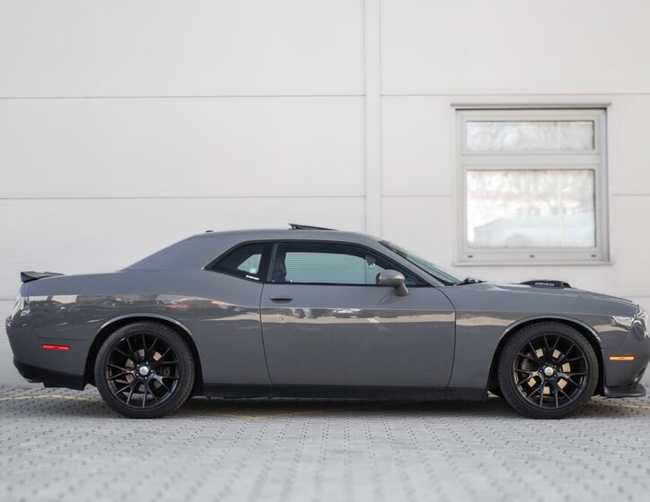 Dodge Challenger Kupé 5,7 l 277 kw