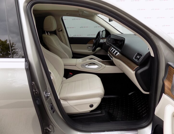 Mercedes-Benz GLE 17