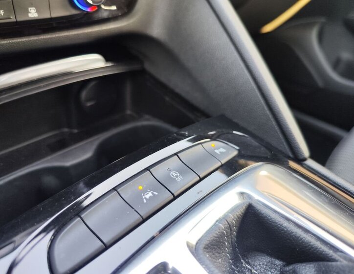 Opel Insignia Kombi 2,0 l 128 kw