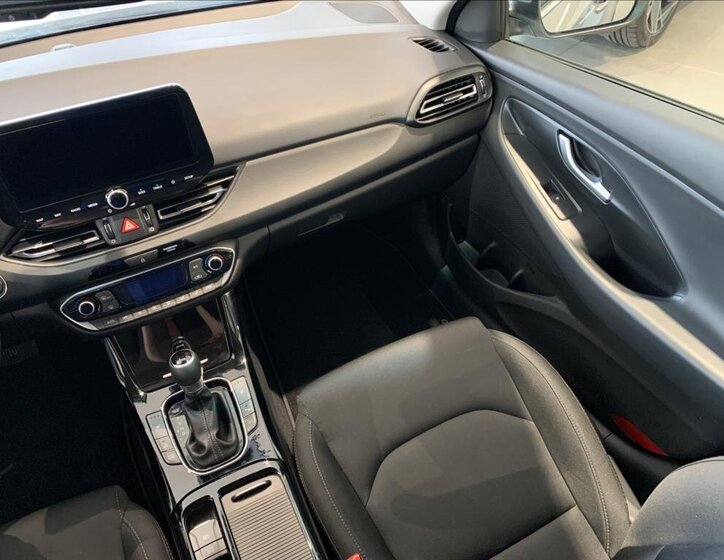 Hyundai i30 Kombi 998,0 73 kw