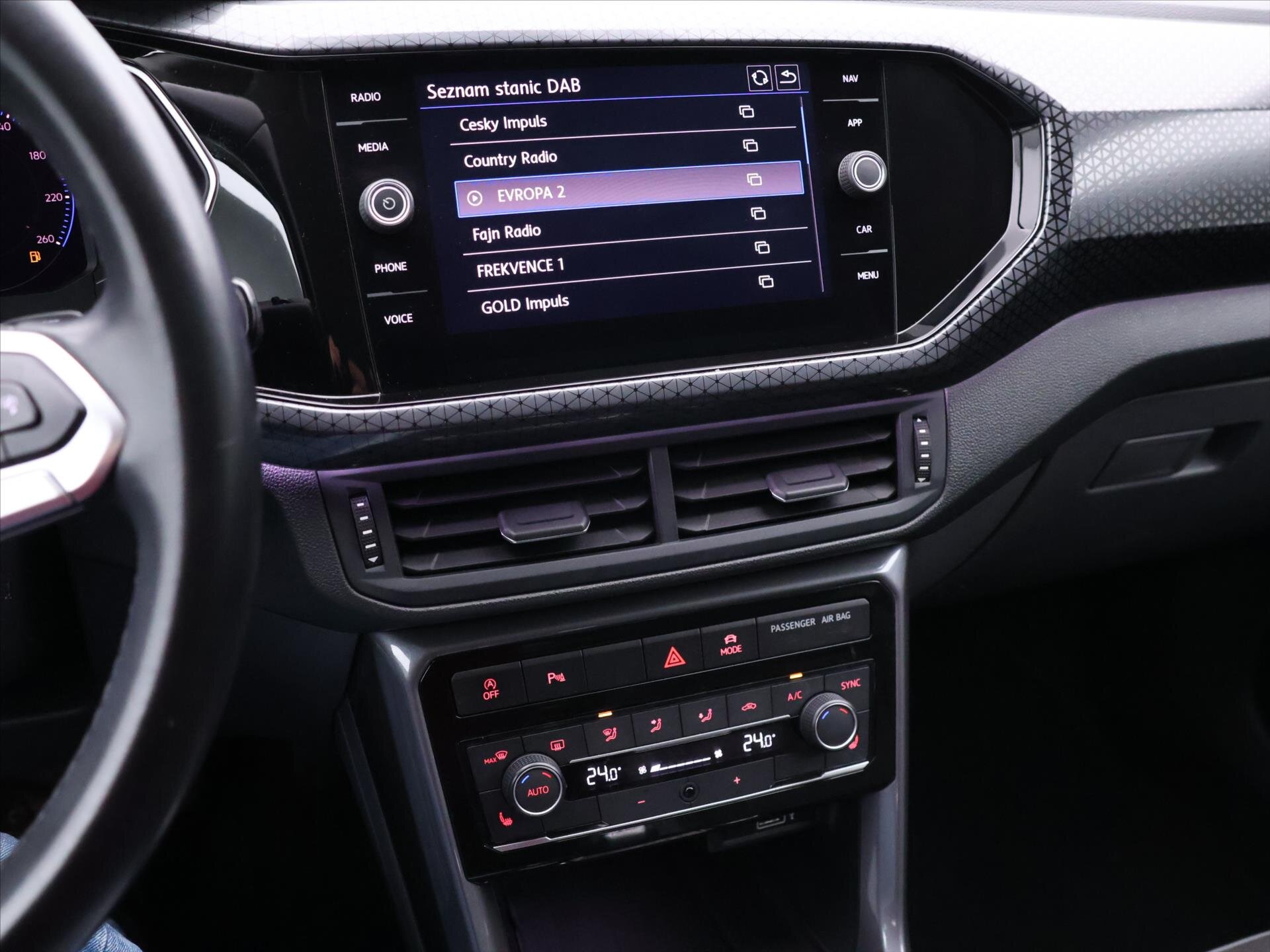 Volkswagen T-Cross SUV / Terénní 999,0 85 kw