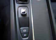 Volvo XC60 SUV / Terénní 2,0 l 110 kw