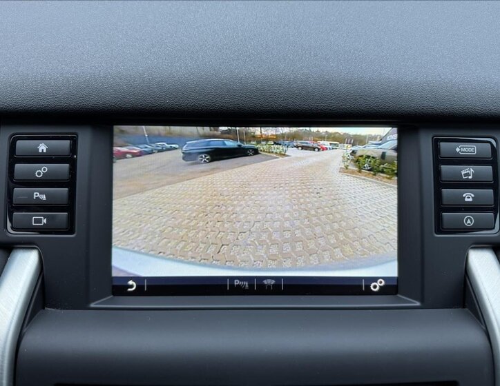 Land Rover Discovery Sport 22