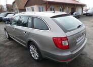 Škoda Superb Kombi 1,4 l 92 kw