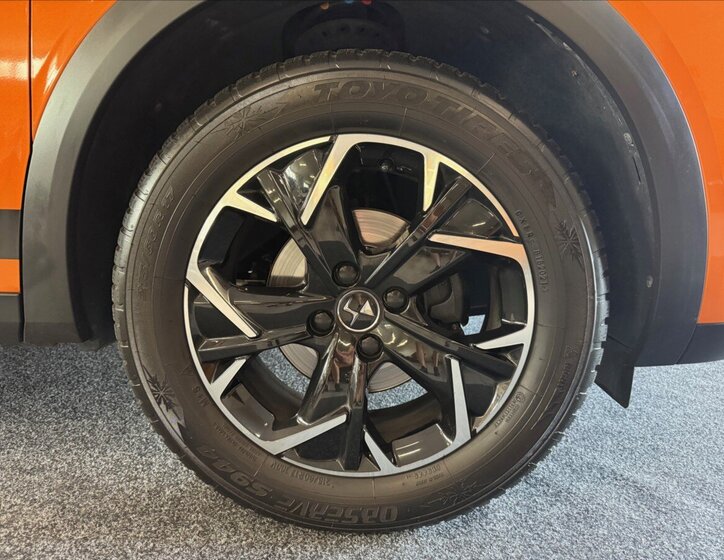 DS Automobiles DS3 Crossback Hatchback 1,5 l 94 kw