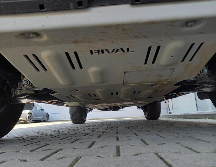 Toyota Land Cruiser 19