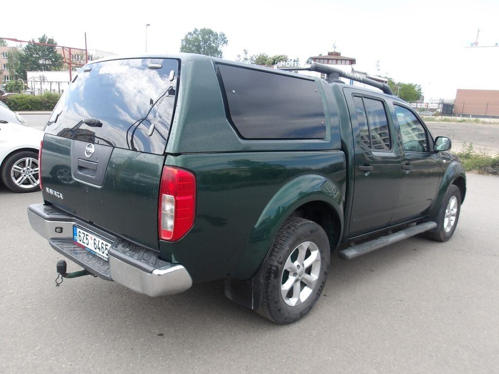 Nissan Navara Pick-up 2,5 l 126 kw