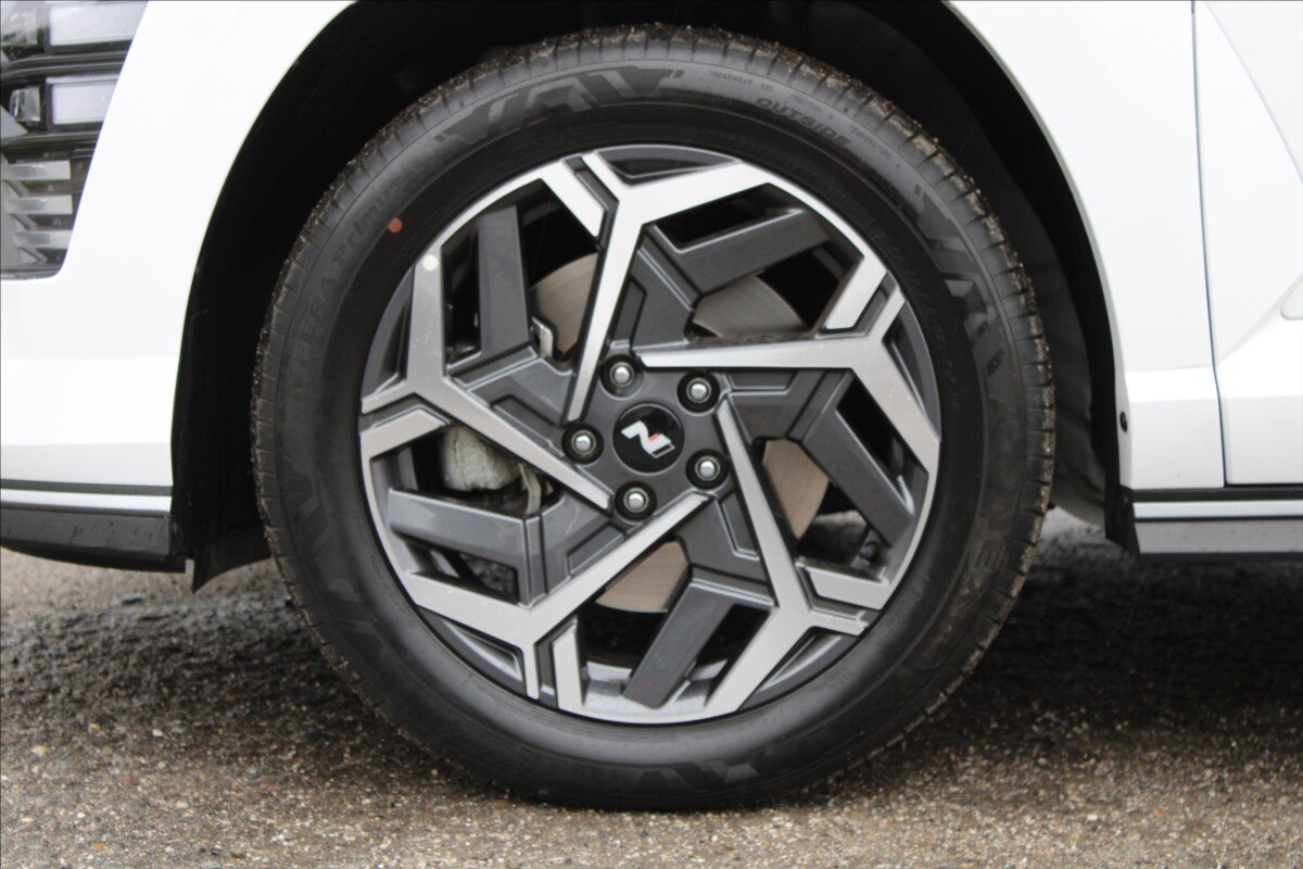 Hyundai Kona SUV 1,6 l 145 kw