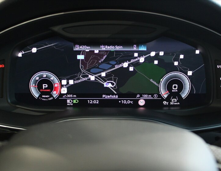 Audi Q8 SUV 3,0 l 210 kw