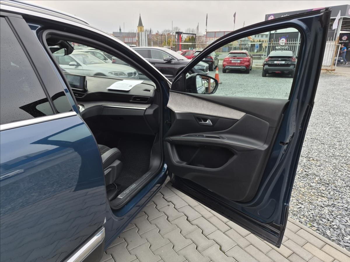 Peugeot 5008 MPV 1,6 l 133 kw