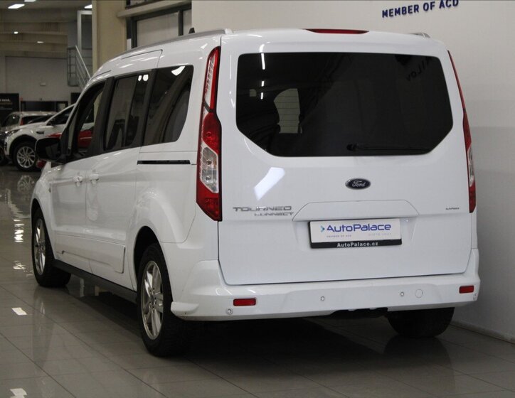 Ford Tourneo Connect 3