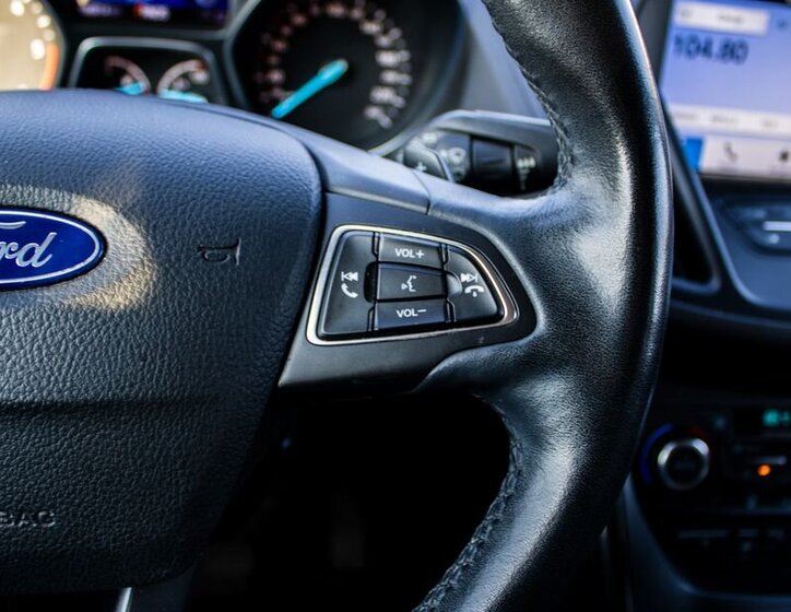 Ford Kuga SUV 2,0 l 110 kw