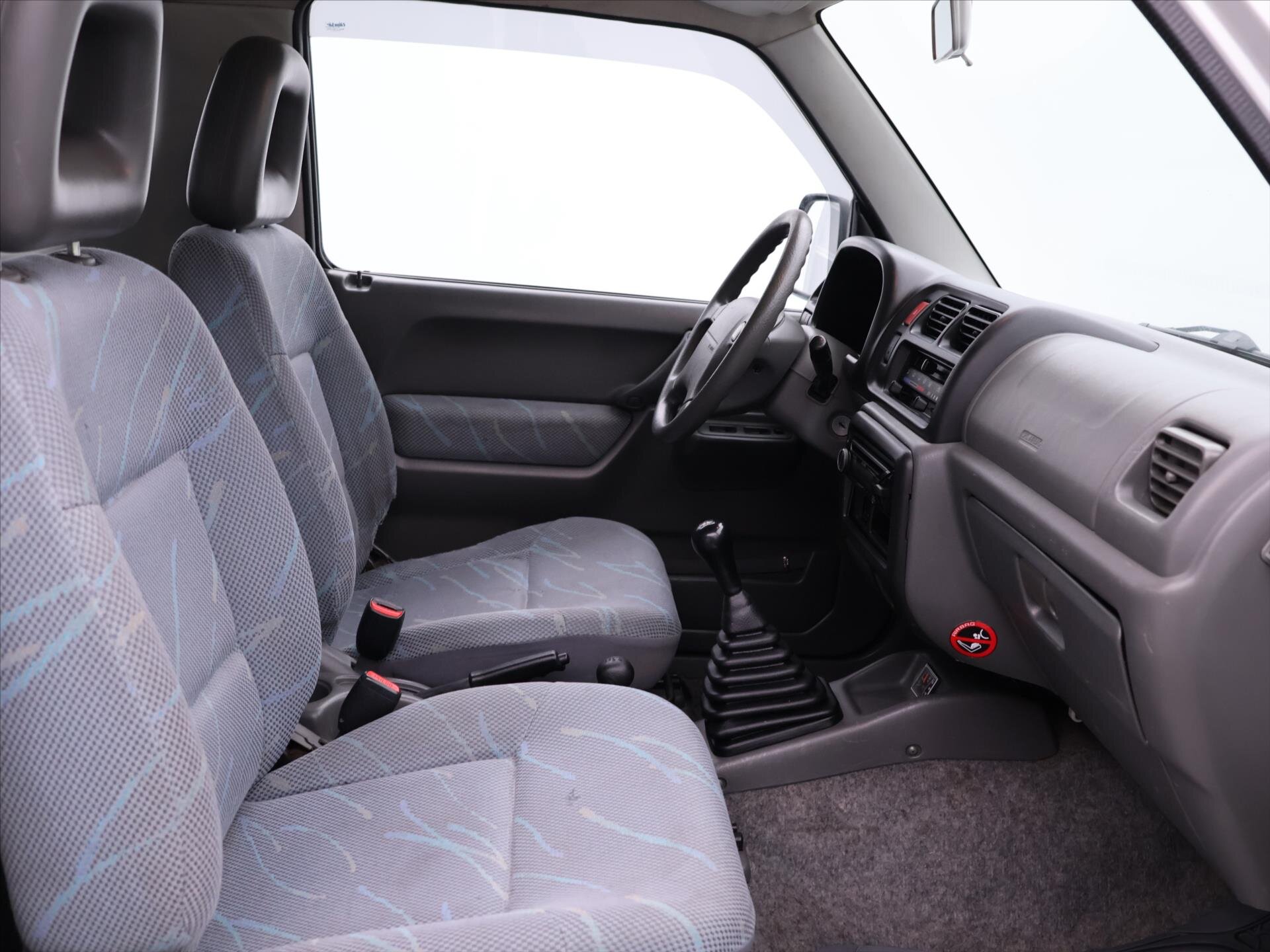 Suzuki Jimny SUV 1,3 l 62 kw