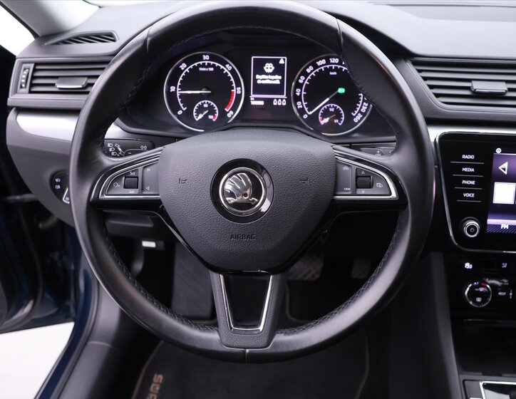 Škoda Superb Kombi 2,0 l 110 kw