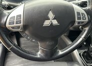 Mitsubishi Outlander SUV 2,3 l 130 kw